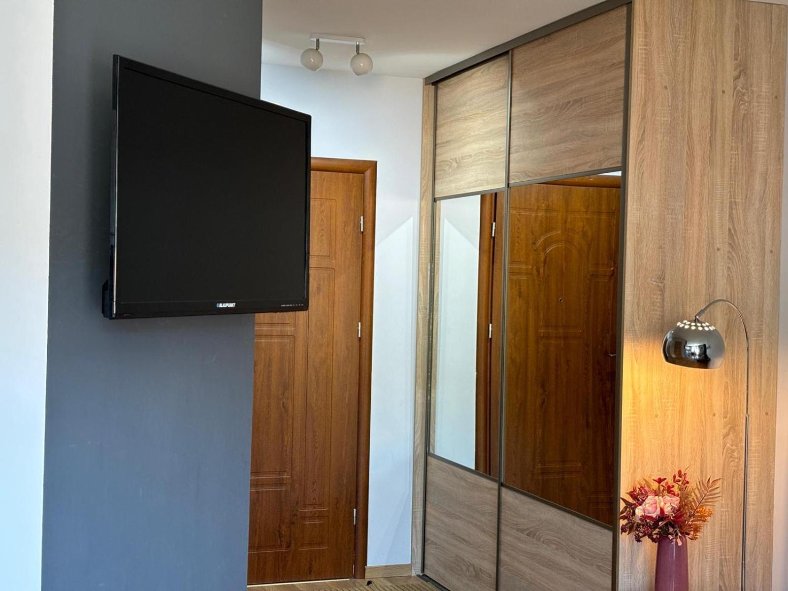 Apartament Wygodny Ustrzyki Dolne Luaran gambar